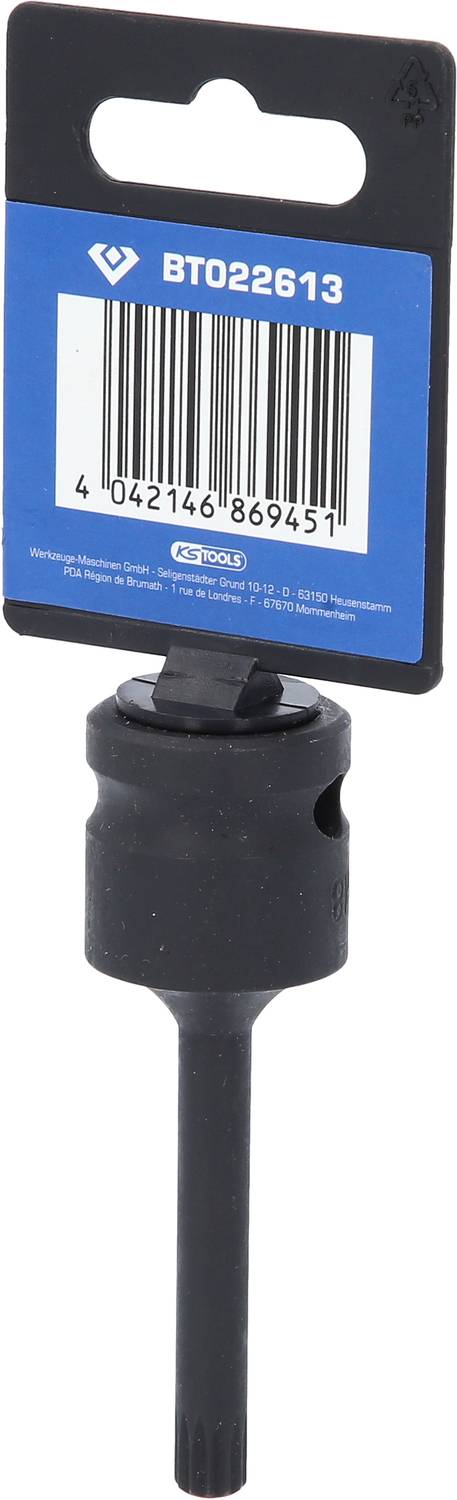 Ein schwarzer Bohreradapter mit einem blauen Etikett, das eine Barcode-Nummer 'BT022613' zeigt.