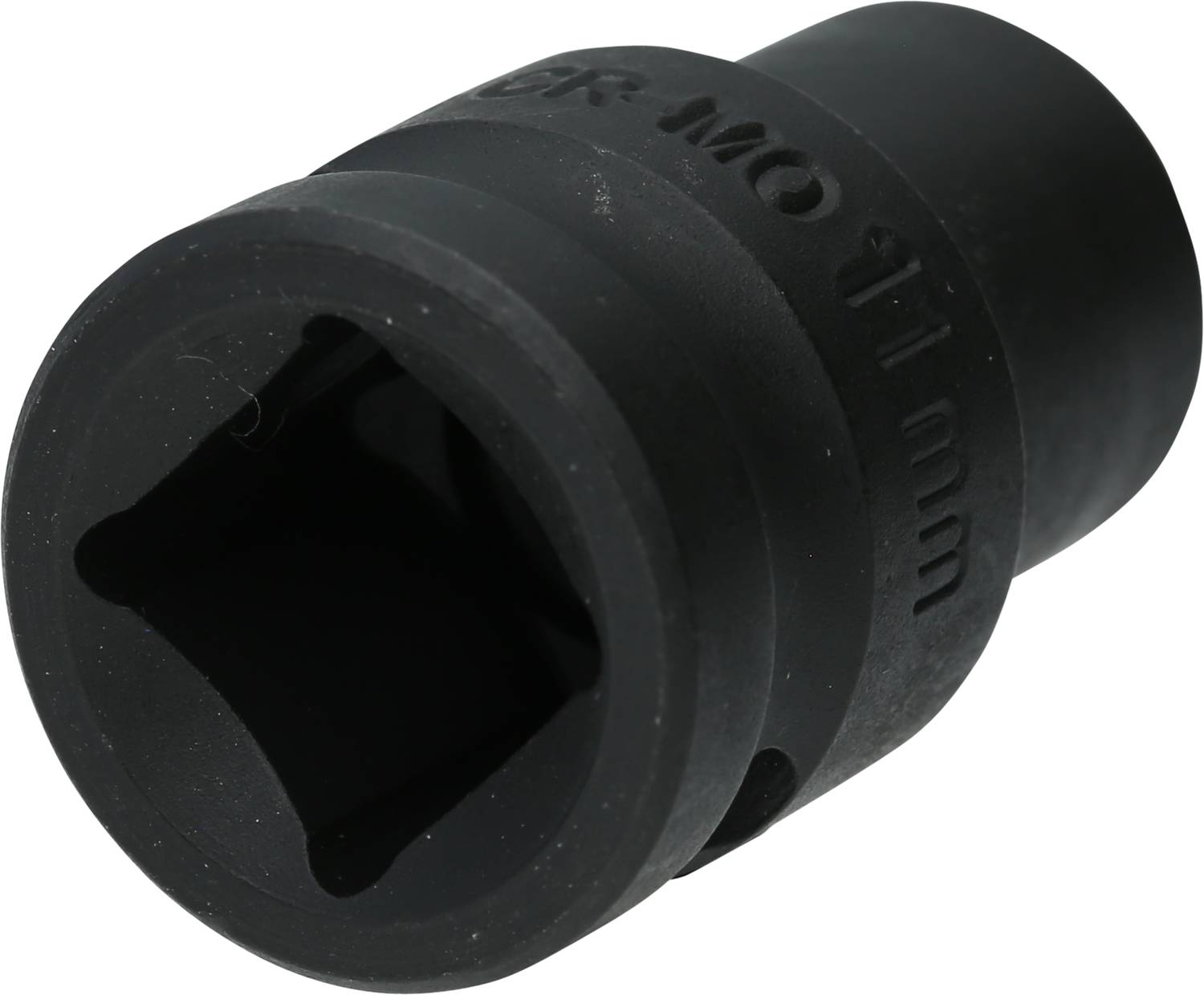 Schwarze Steckschlüssel-Nuss in 11 mm Größe aus Metall, zylindrische Form, seitliche Gravur. Ideal für Reparatur- und Montagearbeiten.