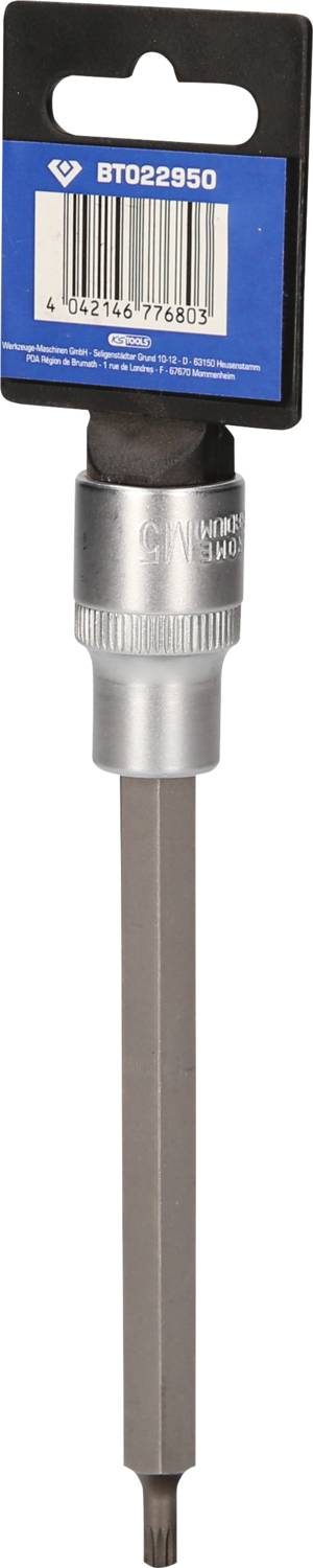 'BT022950' Schraubendreher-Bit mit sechskantiger Metallspitze, Barcode auf blauem Hintergrund. Geeignet für präzise Arbeiten.