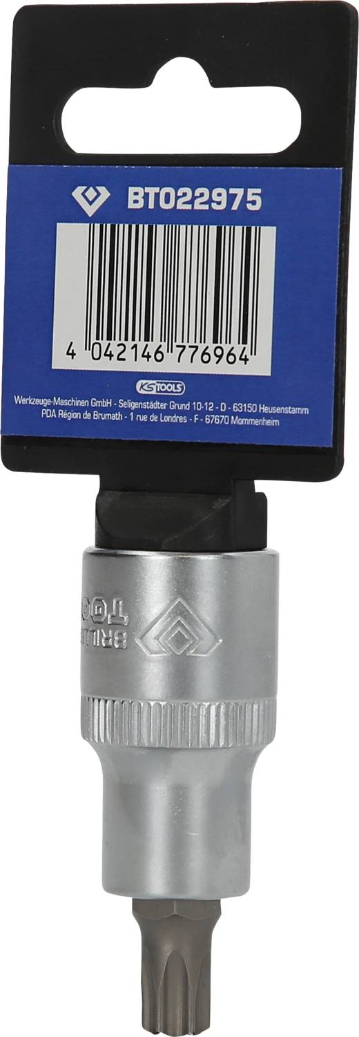 Ein silberfarbener Schraubendreher-Adapter mit einer blauen Verpackung. Oben sind ein Barcode und die Nummer 'BT022975' sichtbar.