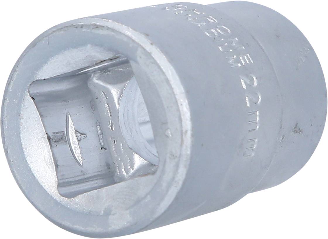 Metallische Stecknuss mit sechseckiger Öffnung, verwendet zum Handhaben von Schrauben und Muttern bei mechanischen Aufgaben.