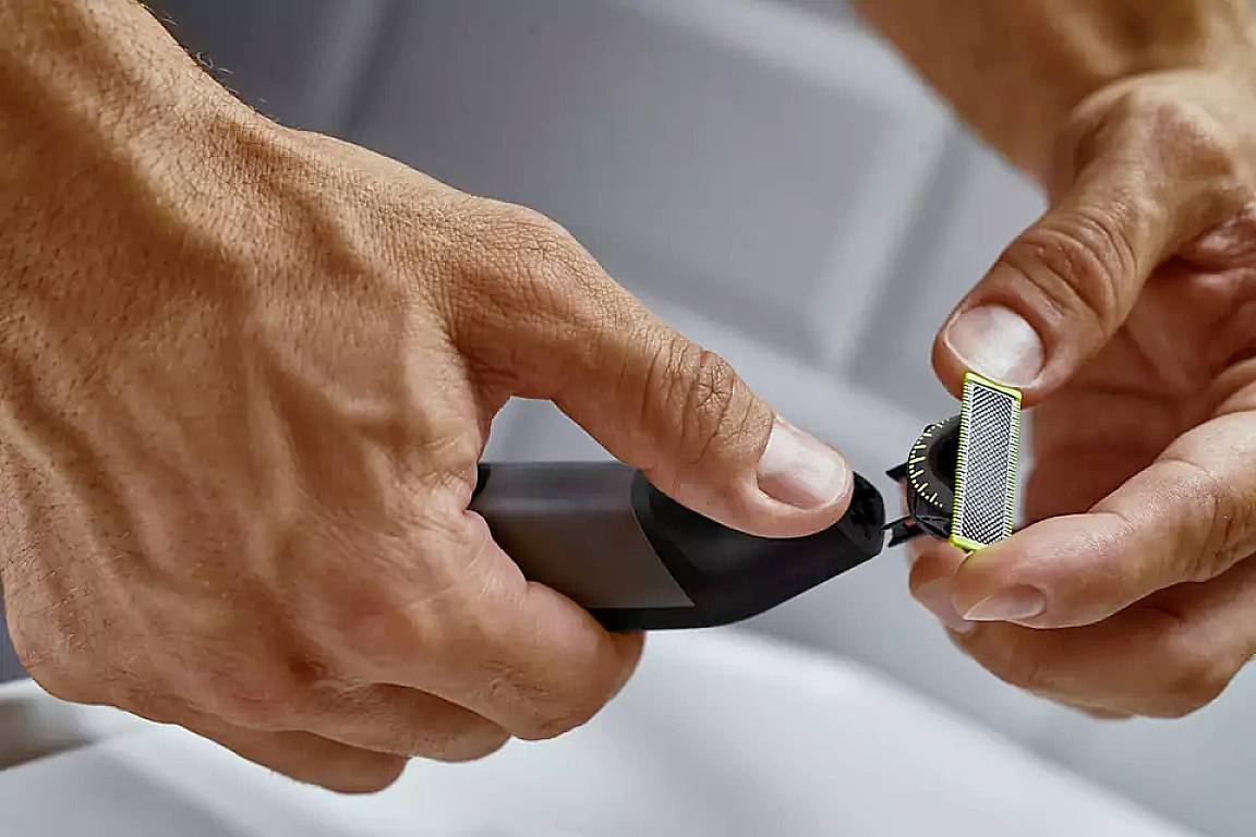 Philips Bodycare OneBlade Pro 360 Rasierer abwaschbar Grün, Schwarz