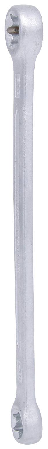 Ein silberner Ringmaulschlüssel mit zwei unterschiedlich großen Enden, verwendet zum Anziehen oder Lösen von Schrauben und Muttern.