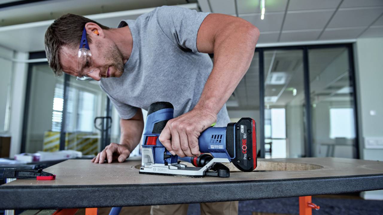 Bosch Professional GST 18V-155 SC Akku-Stichsäge 06015B0000 ohne Akku 18V