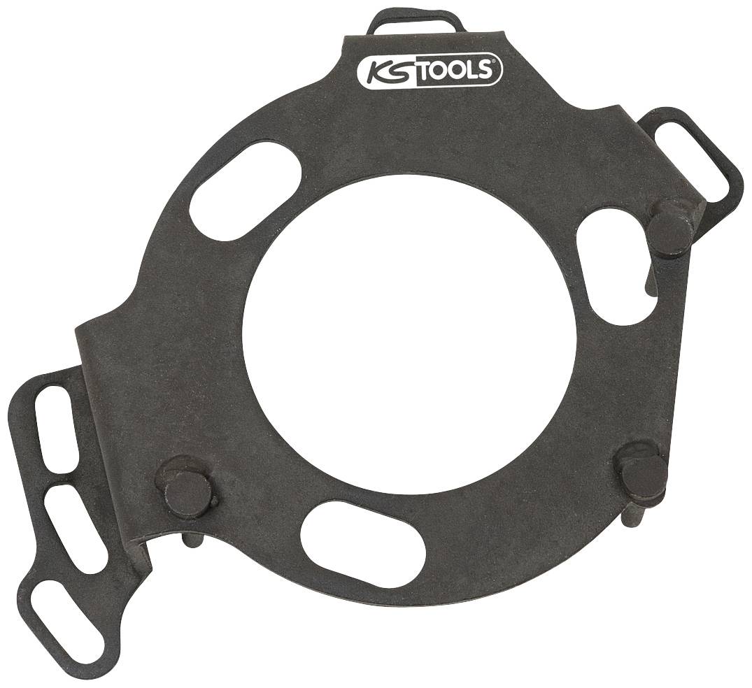 Ein Metallwerkzeug von KS Tools ohne ersichtliche Funktionen. Es hat ein zentrales rundes Loch und mehrere Öffnungen und Befestigungspunkte.