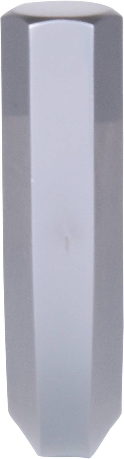 Ein hoher, sechseckiger, grauer Stab mit glänzender Oberfläche und klaren Kanten.