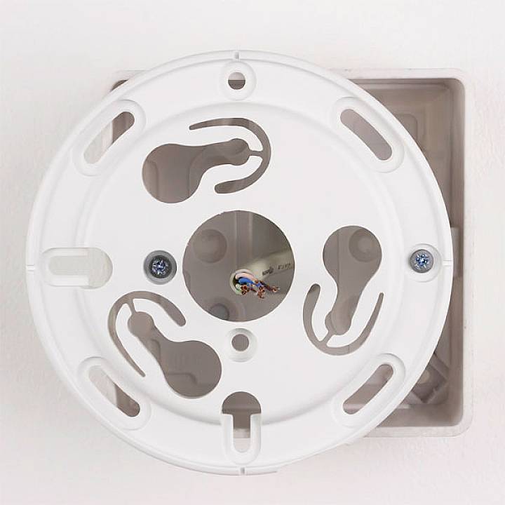 Camdenboss CBWMC-WH 25St.