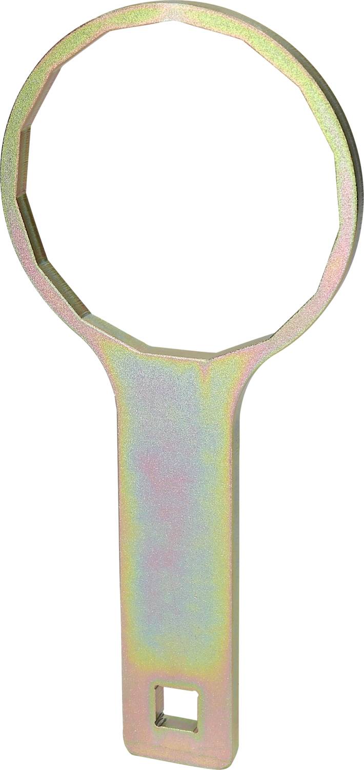 Ein metallener Schraubenschlüssel mit einem achteckigen Ringkopf und einem langen Griff.