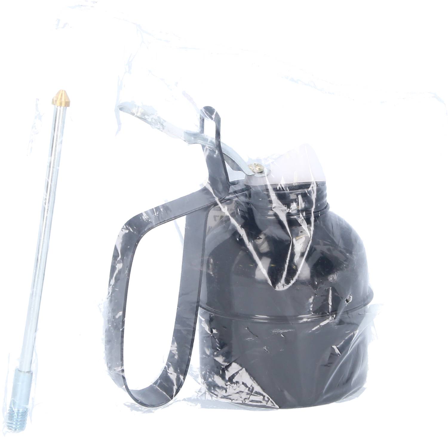 Ölsprühkanne aus Metall mit langem Ausguss, umgeben von transparenter Verpackung.