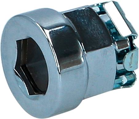 Eine glänzende metallische Sechskant-Stecknuss, oft verwendet mit Steckschlüsseln für Schrauben und Muttern.