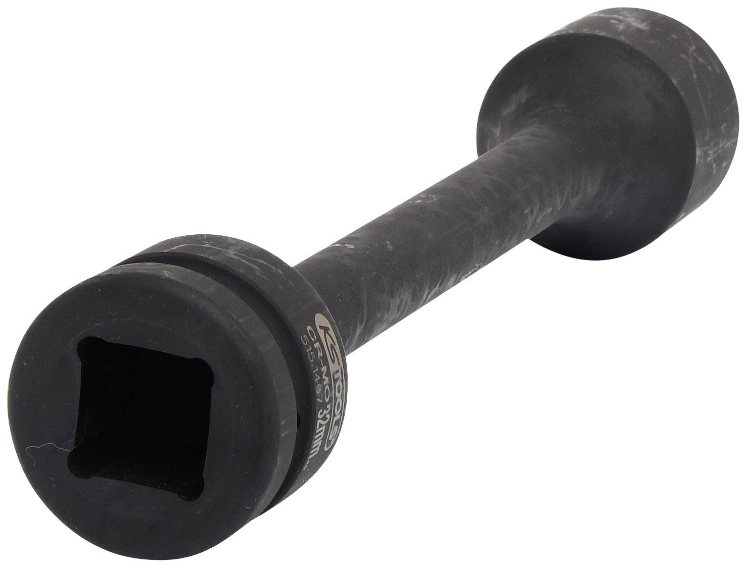 Ein schwarzes, metallisches Werkzeug mit einem quadratischen Loch an einem Ende, vermutlich ein Steckschlüsseleinsatz.