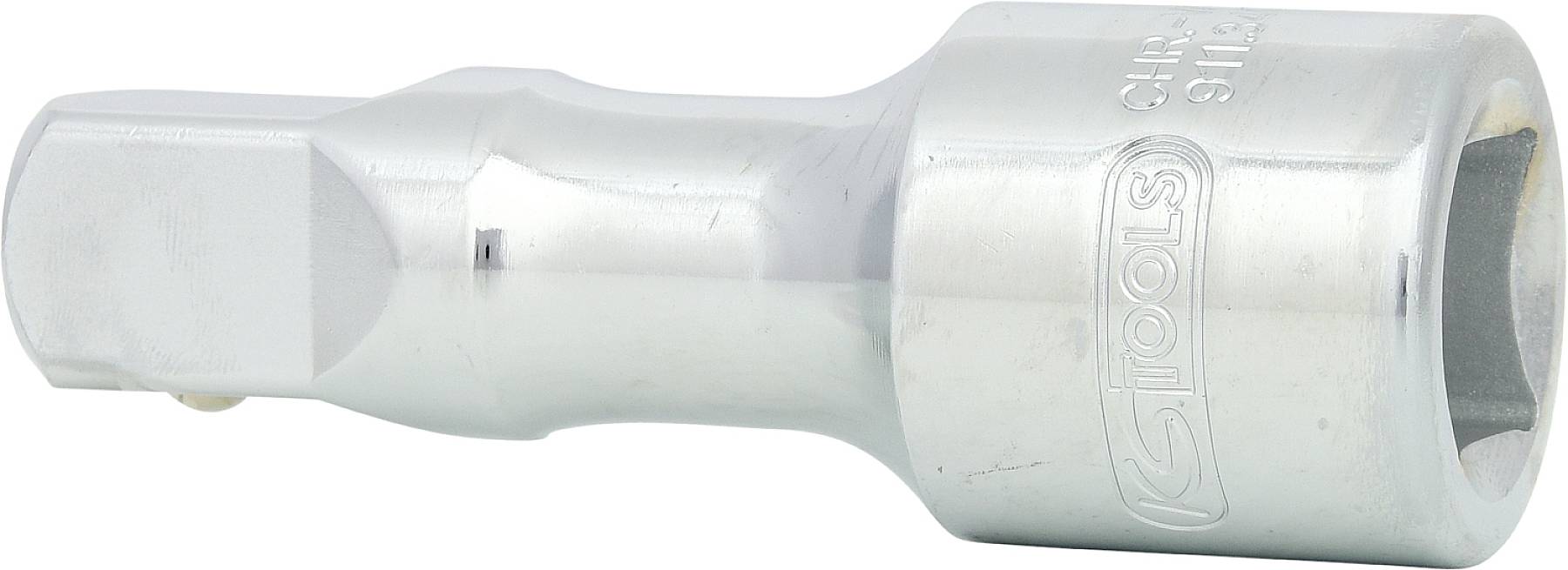 Ein silberner Stecknussadapter mit quadratischem Ende auf der einen Seite und sechseckiger Öffnung auf der anderen Seite.