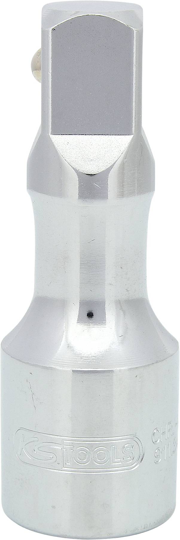 Ein silberner Werkzeugadapter gefertigt aus Metall, mit einem hexagonalen Anschluss oben und einer zylindrischen Basis.