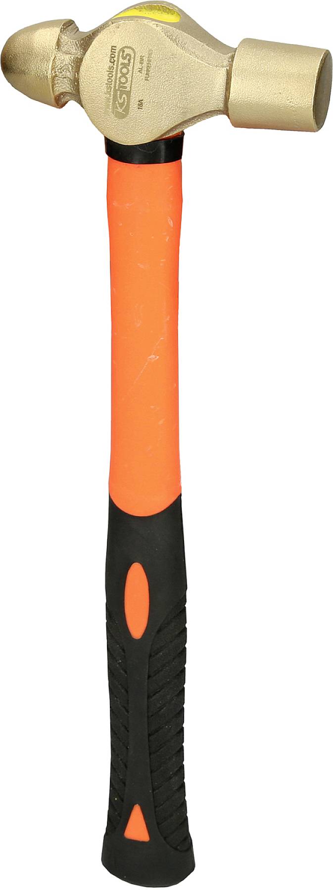 Ein Hammer mit einem orangefarbenen Griff und einem metallischen Kopf, geeignet für Schlagarbeiten.