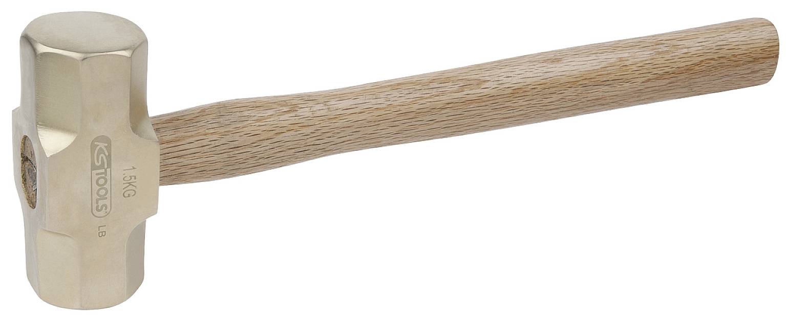 Ein Vorschlaghammer mit einem Holzgriff und einem massiven Metallkopf, der für schwere Arbeiten verwendet wird.