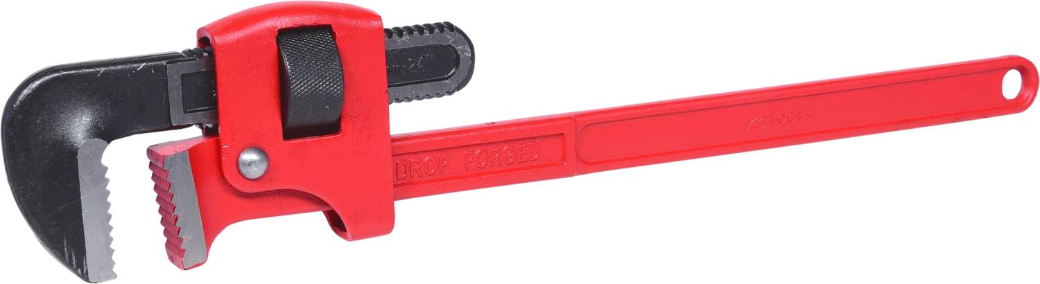 Roter Rohrschlüssel mit verstellbarem Greifkopf, auf weißem Hintergrund. Werkzeug zum Greifen und Drehen von Rohren.