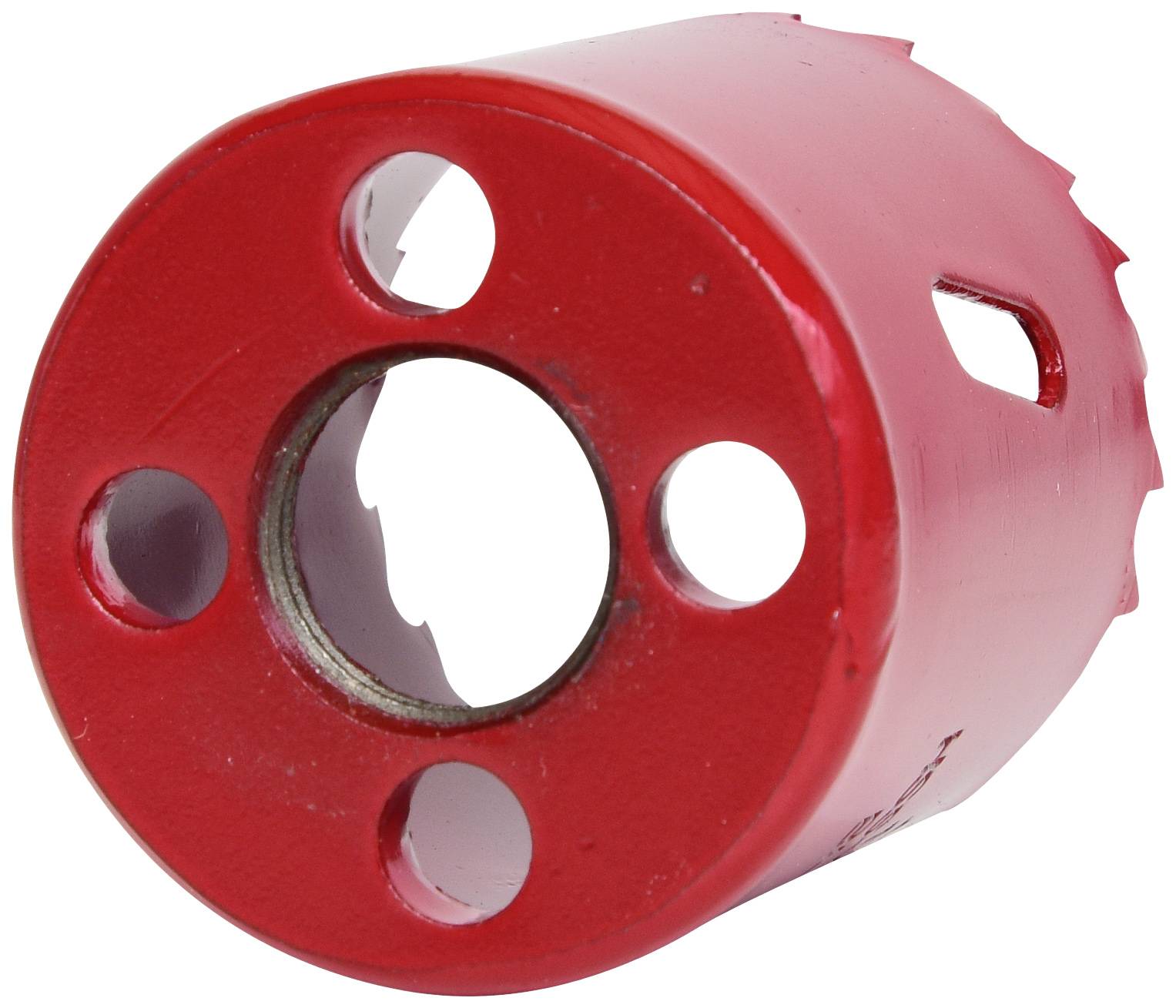 Roter Lochsägeaufsatz mit fünf Löchern und gezackter Schneide, verwendet für das Bohren von großen Löchern in Materialien.