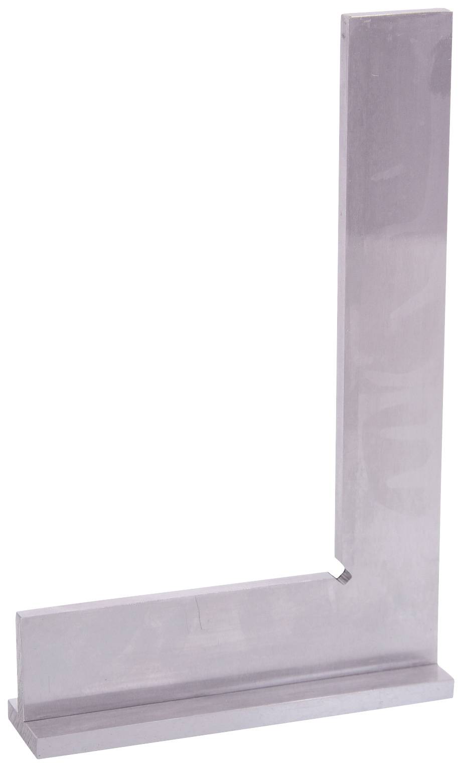 Ein Metallwinkelmaß in L-Form, stehend auf einer Fläche, verwendet zum Überprüfen von Rechtwinkligkeit in Maschinenbauanwendungen.