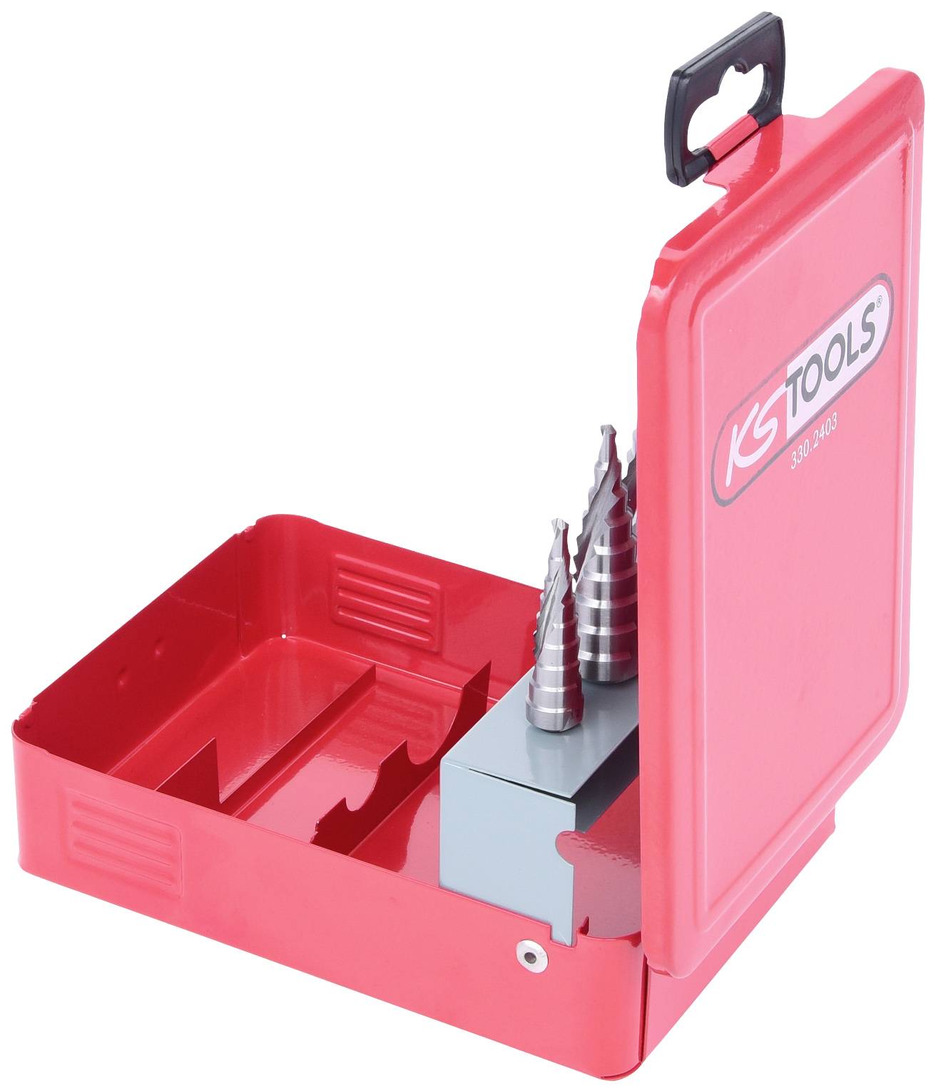 Rotes Metall-Etui mit aufklappbarem Deckel, enthält stufenförmige Bohrer aus Metall.
