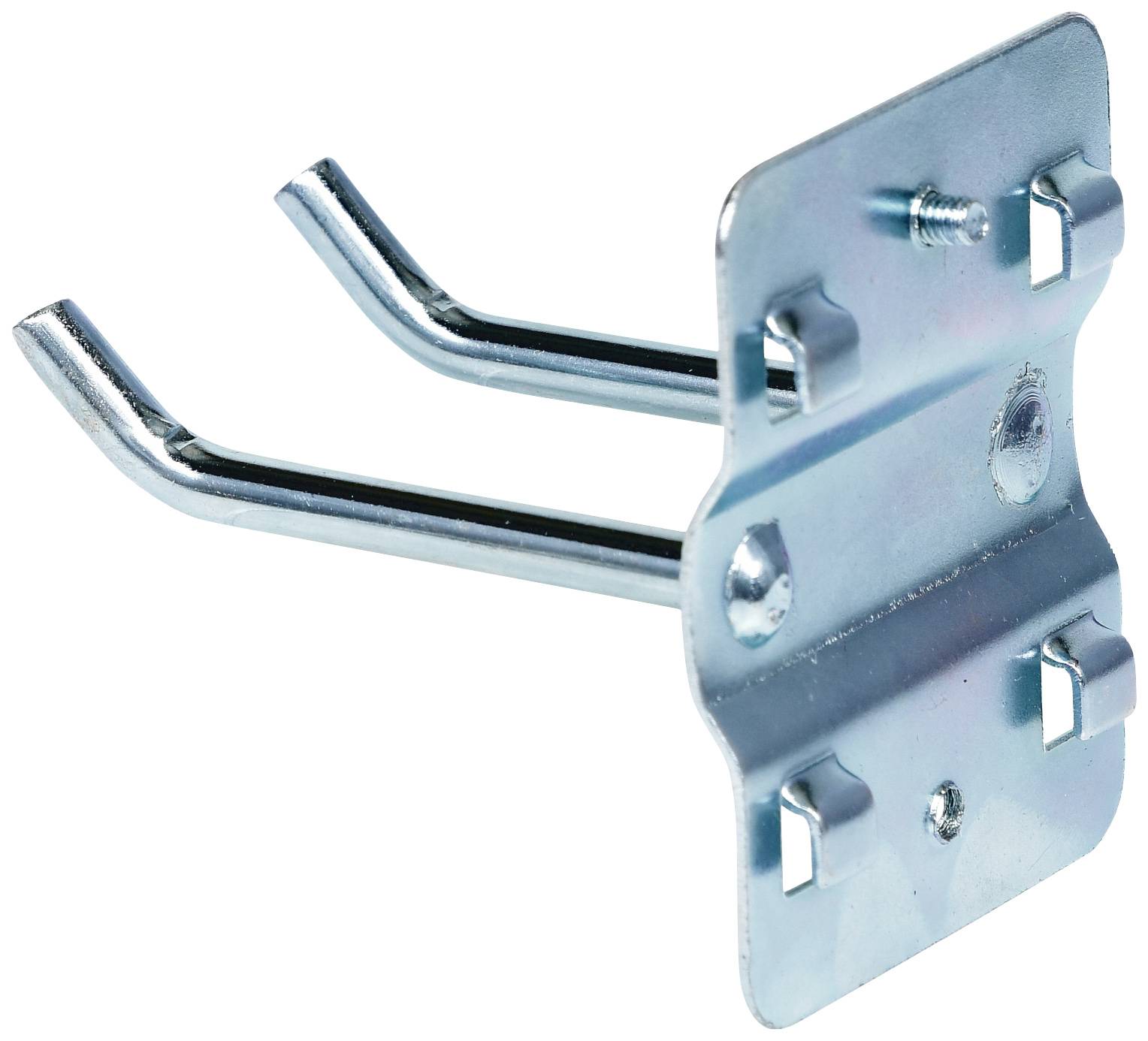 Ein silberner Wandhaken mit zwei abgewinkelten Armen, montierfertig mit vier Schlitzen zur Befestigung.