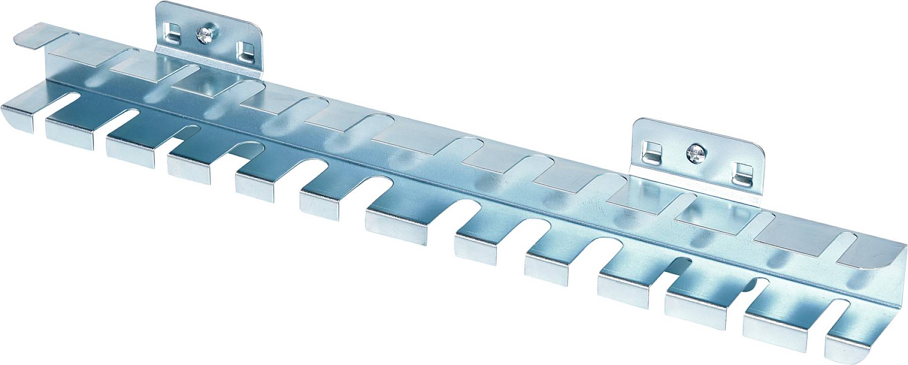 Metallhalterung mit mehreren Aussparungen zur Kabelführung, montiert an einer Wand, zur ordentlichen Organisation von Kabeln.