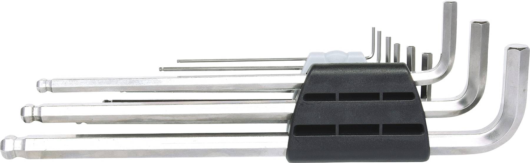 Ein Set von unterschiedlich großen Inbusschlüsseln, geordnet nach Größe und durch eine schwarze Halterung zusammengehalten.