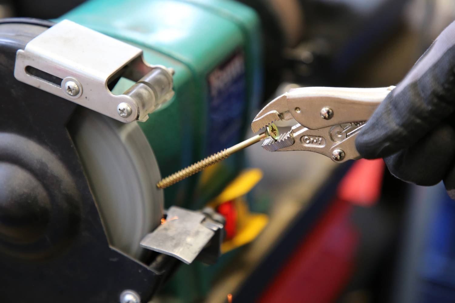 Brilliant Tools BT065903 Gripzange