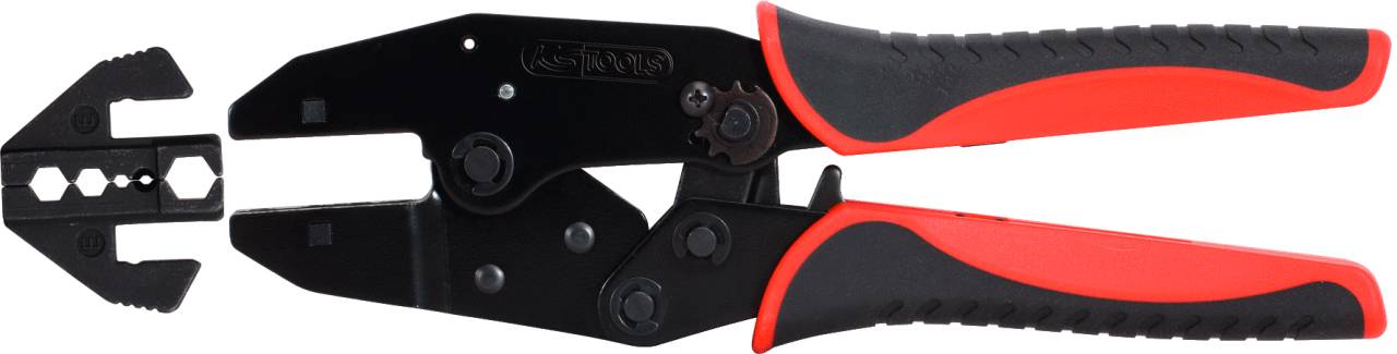 Ein schwarzes und rotes Crimpwerkzeug mit einer abnehmbaren Matrize, verwendet zum Verbinden von Kabeln mit Steckverbindern.