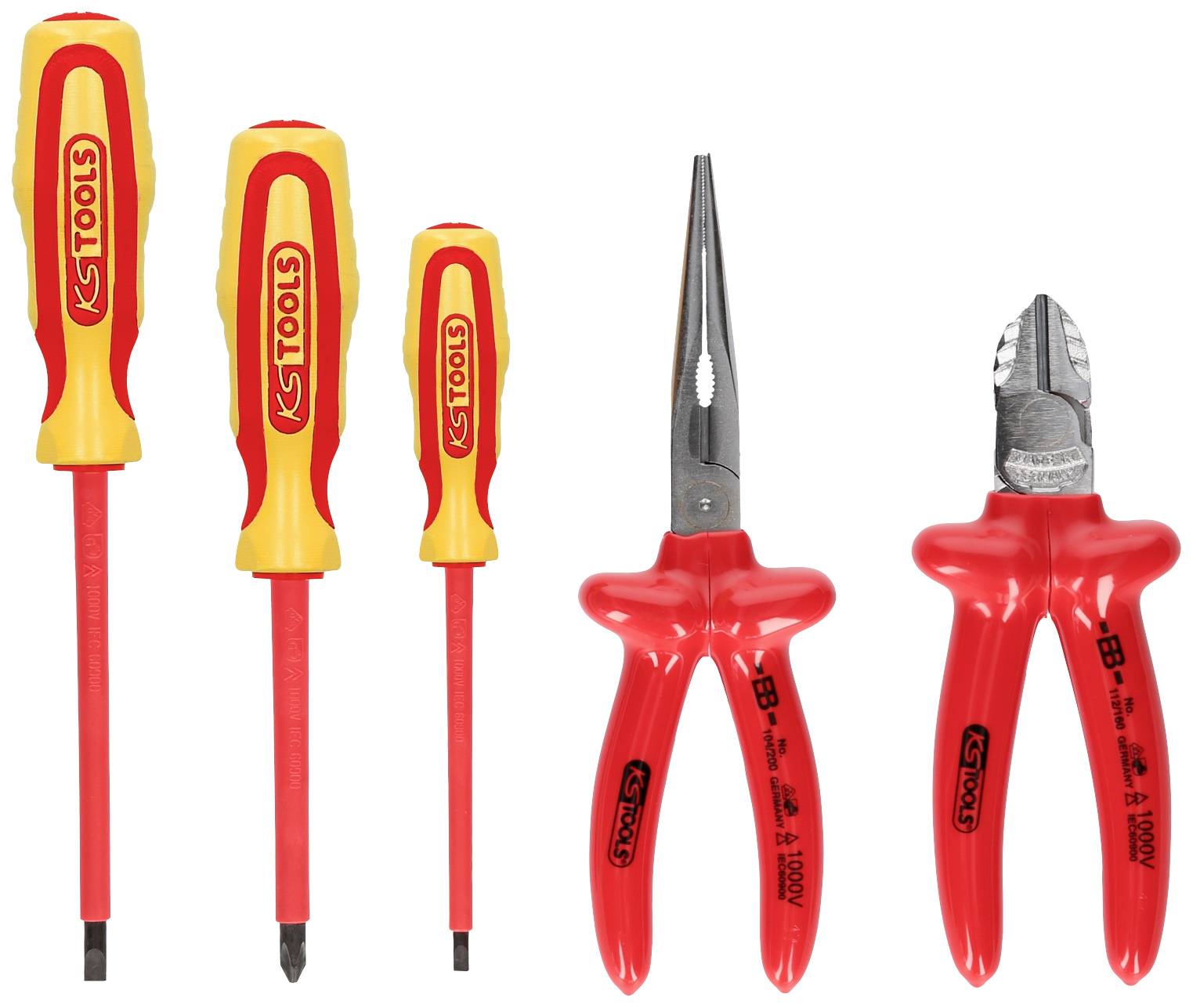 Ein Set von fünf Handwerkzeugen, darunter drei Schraubendreher mit isolierten Griffen, eine Spitzzange und ein Seitenschneider.