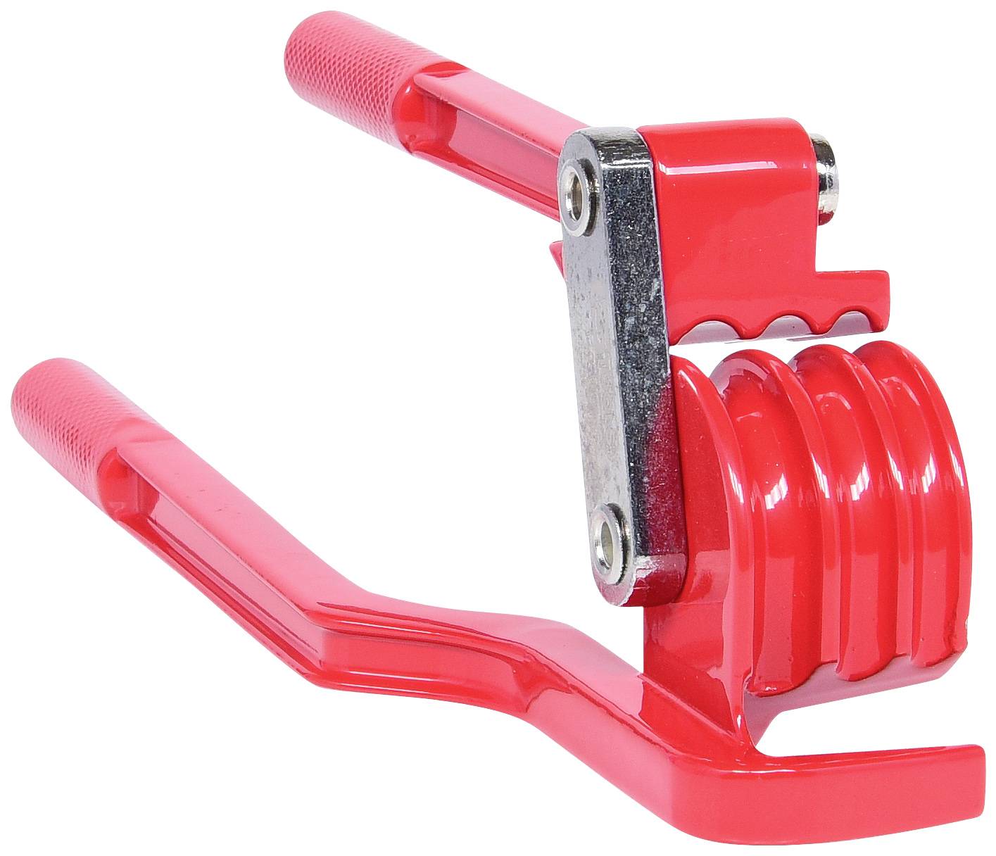 Roter Kunststoffgriff mit Metallverstärkung und gezahnten Klingen, verwendet, um präzise Schnitte oder Scheiben in Lebensmitteln herzustellen.