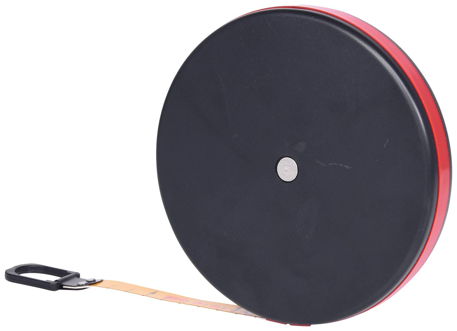 Runde, schwarze Maßbandhülle mit rotem Rand, Maßband ist teilweise herausgezogen und hat eine Schlaufe am Ende.