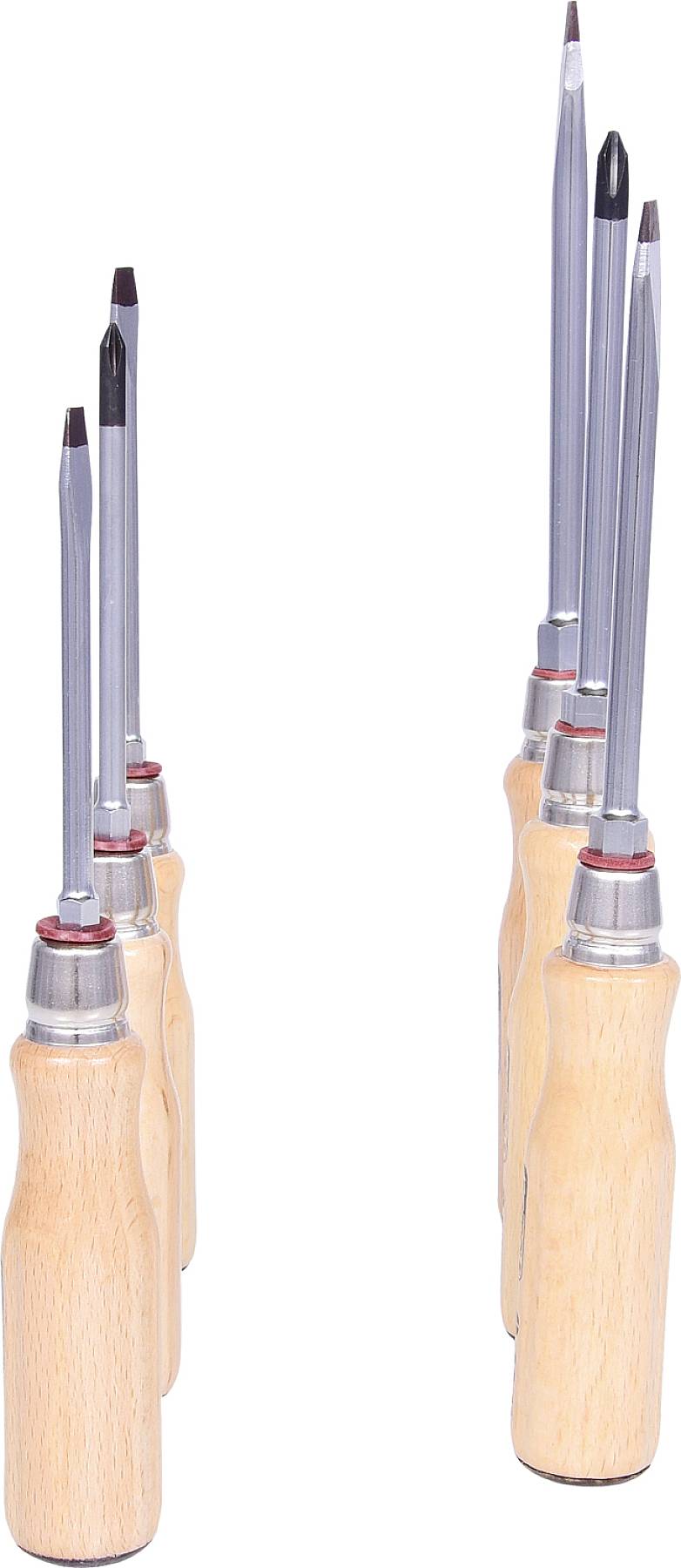 Sechs Schraubendreher mit Holzgriffen in einer Reihe aufgestellt. Die Spitzen variieren in Form und Größe, von flach bis kreuzförmig.