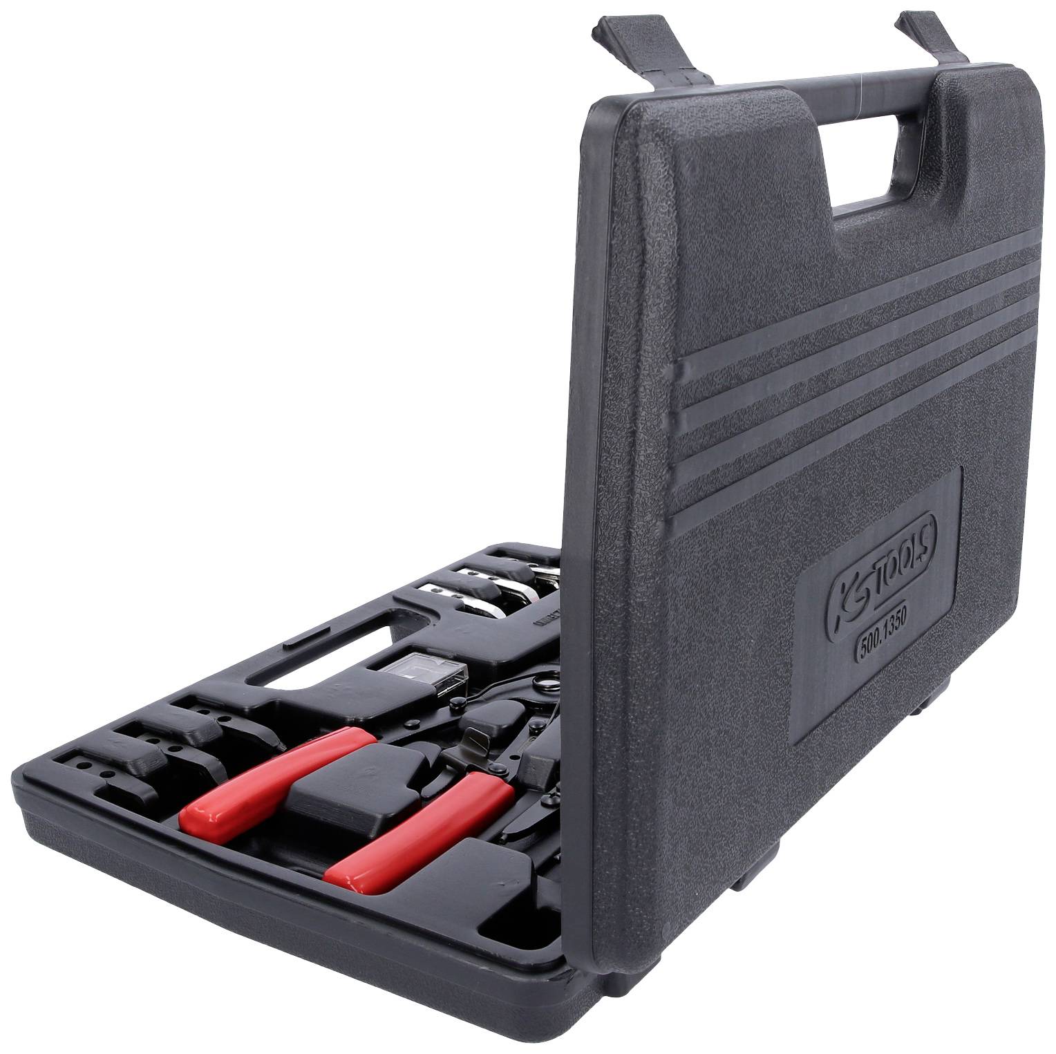 Schwarzer Werkzeugkoffer mit rotem Werkzeug innen, geöffnet und von der Seite betrachtet. Tragegriff sichtbar, Kunststoffmaterial.