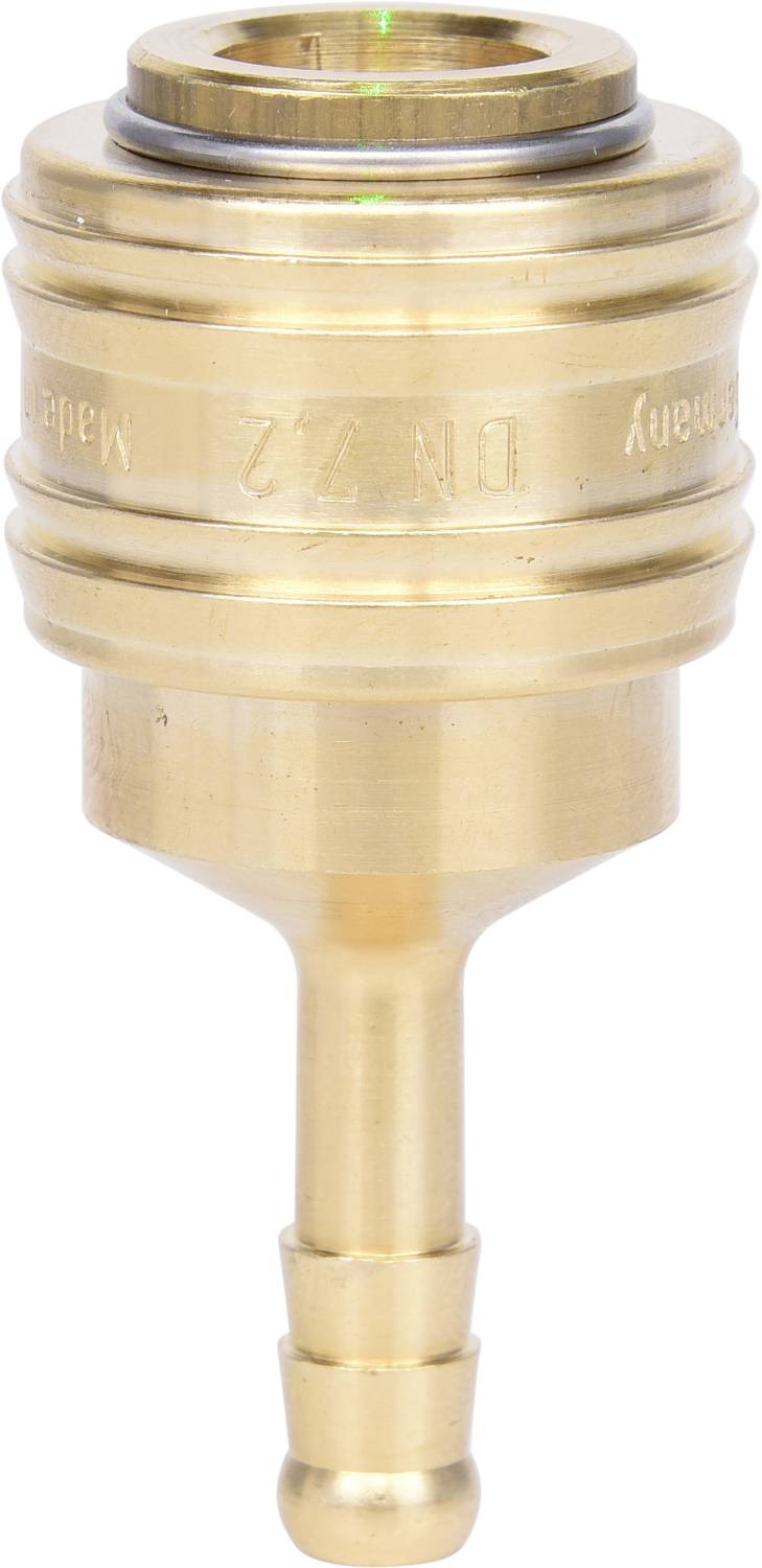 Ein Messing-Schnellkupplungsstecker mit zylindrischer Form und geriffeltem Griff, verwendet für Luft- und Flüssigkeitsleitungen.