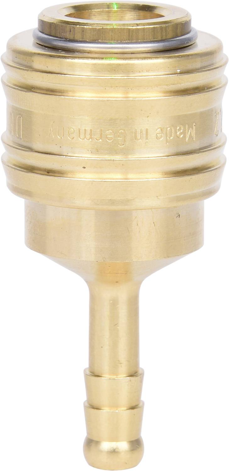 Ein goldfarbener Metalladapter mit zylindrischer Form und Rillen, hergestellt in Deutschland.