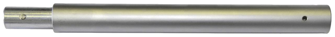 Ein zylindrisches Metallteil mit zwei Löchern in verschiedenen Durchmessern auf einer weißen Oberfläche. Links kleinerer Durchmesser.