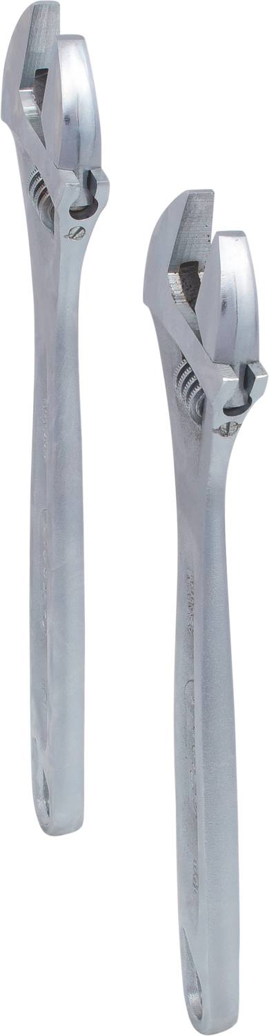 Zwei silberne Schraubenschlüssel in verschiedenen Positionen.