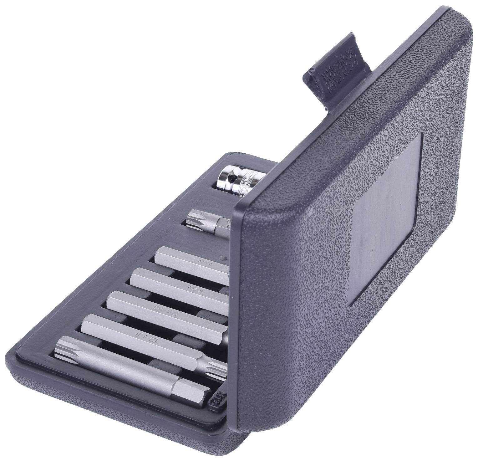 Ein offenes schwarzes Etui mit mehreren Metallbohreraufsätzen, die in geordneten Reihen angeordnet sind, wovon einer leicht herausragt.