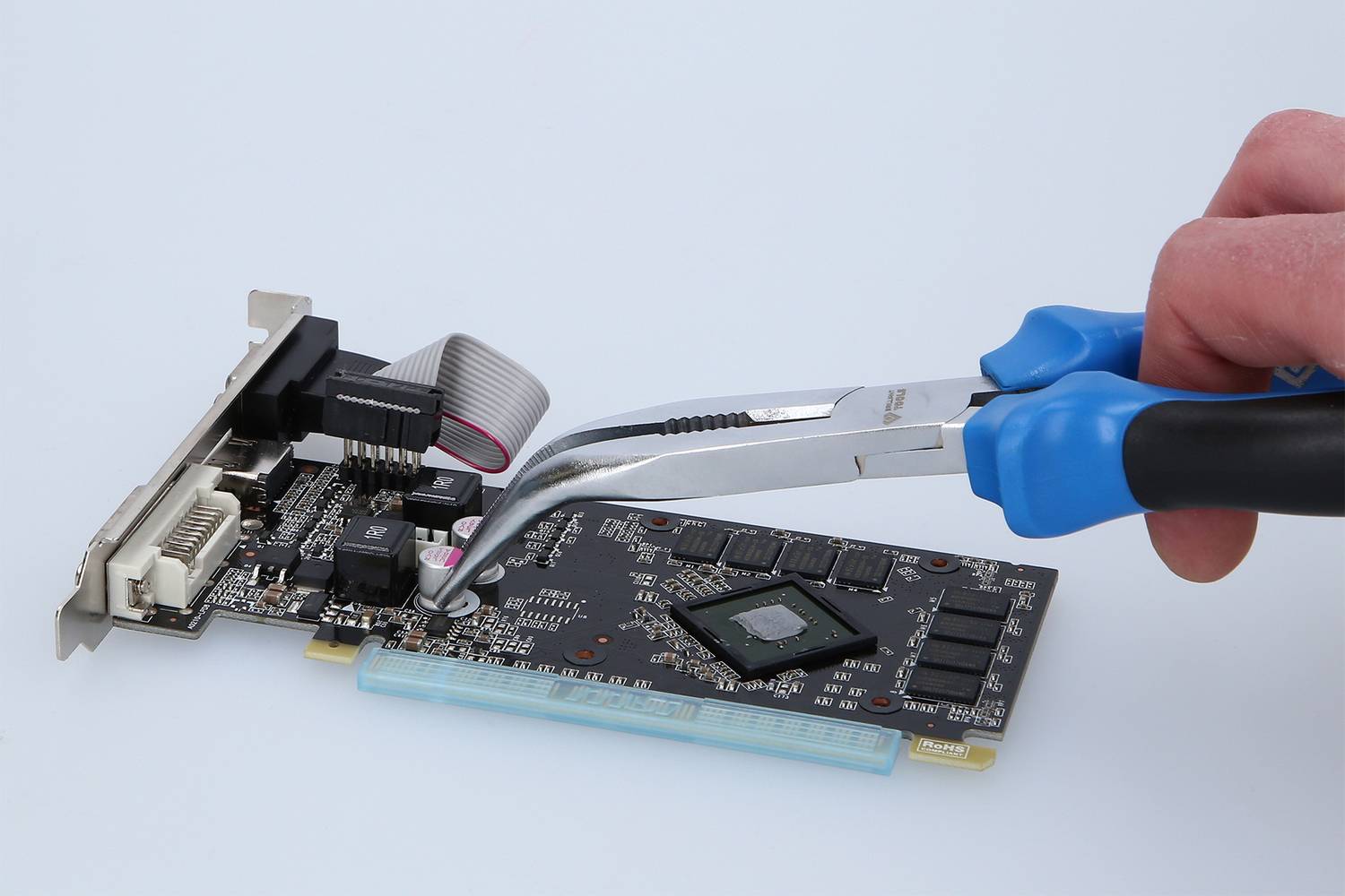 Brilliant Tools BT060902 Flachrundzange