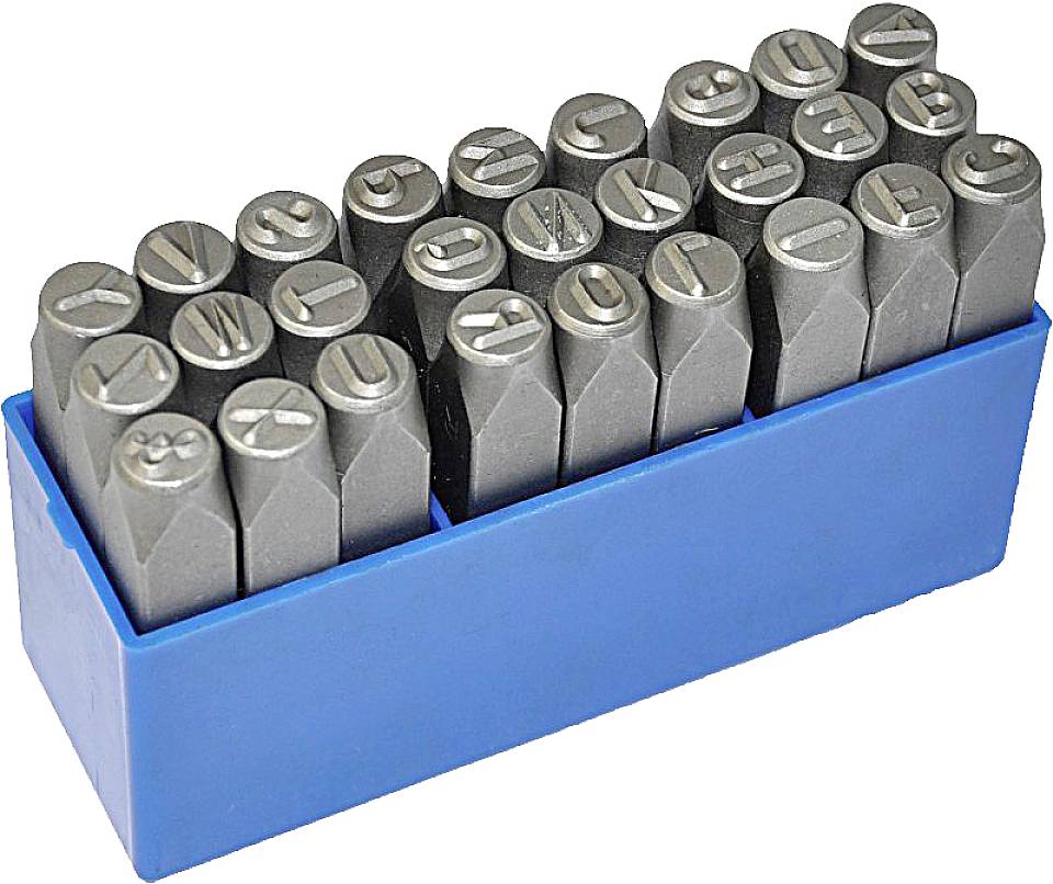 Metallstempel-Set in blauer Box, bestehend aus 27 Stempeln mit Buchstaben A bis Z und einem Zeichen '&', zur Prägung auf Metalloberflächen.