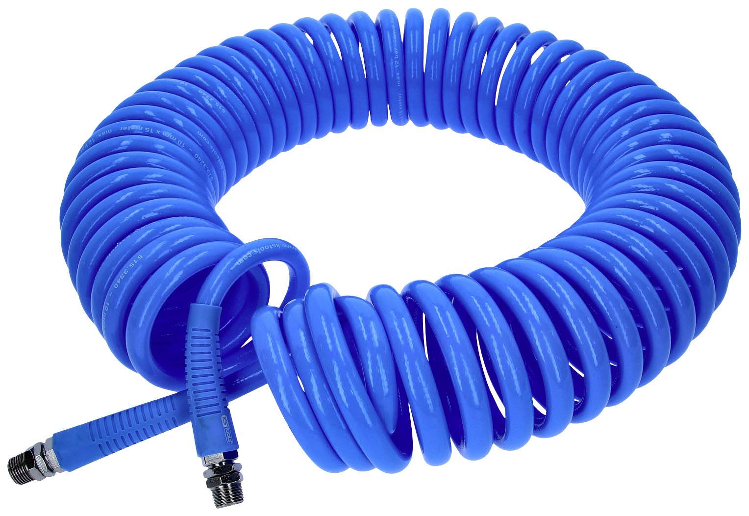 Blauer, spiralförmiger Luftschlauch mit Metallanschlüssen an beiden Enden, zusammengewickelt und bereit zum Anschluss an Luftkompressor.