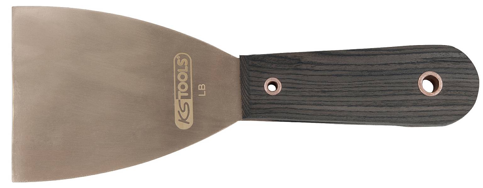 Ein Spachtel mit breitem, flachem Metallblatt und schwarzem Griff. Das Blatt ist mit dem Logo beschriftet.