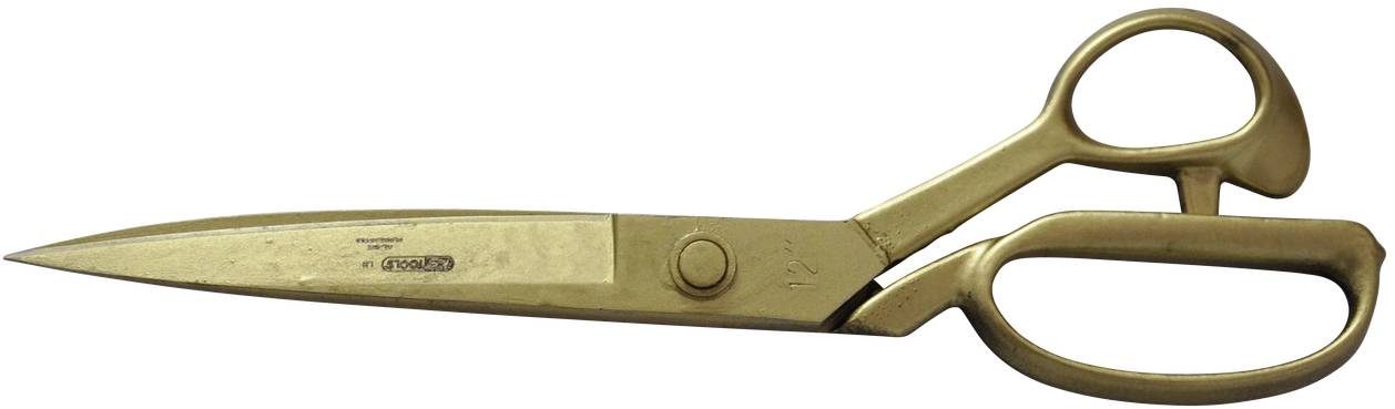 Goldene Schere mit ergonomischen Griffen, zur Stoff- oder Papierbearbeitung. Liegt auf einer weißen Oberfläche.