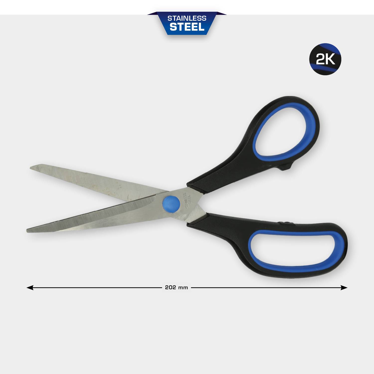 Eine Schere mit Edelstahlklingen und blau-schwarzem Griff. Länge: 202 mm.