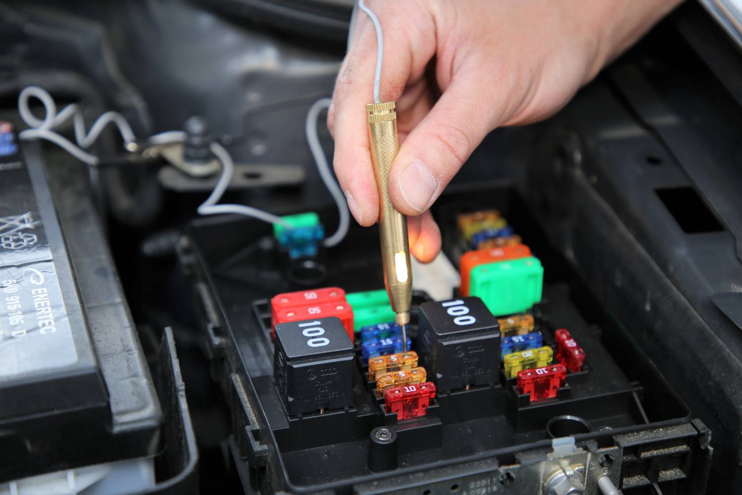 Brilliant Tools BT121900 Spannungsprüfer / Prüflampe BT121900