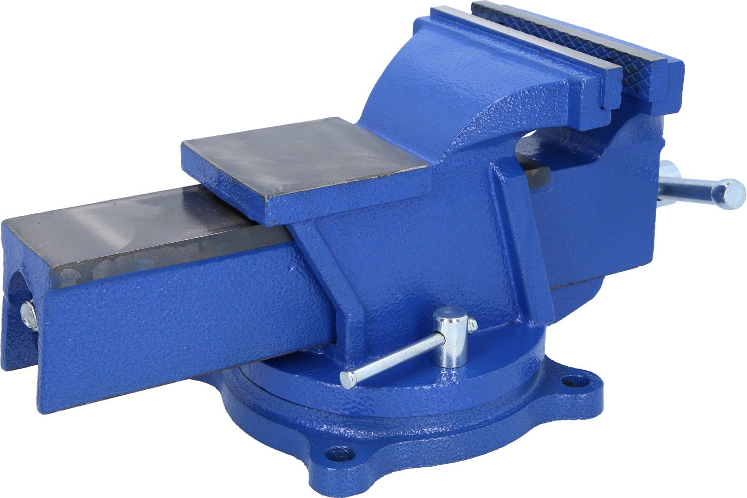 Blauer Schraubstock aus Metall, seitlich gesehen, mit drehbarer Basis und zwei Griffen zur Einstellung der Backen. Geeignet zum Fixieren von Werkstücken.