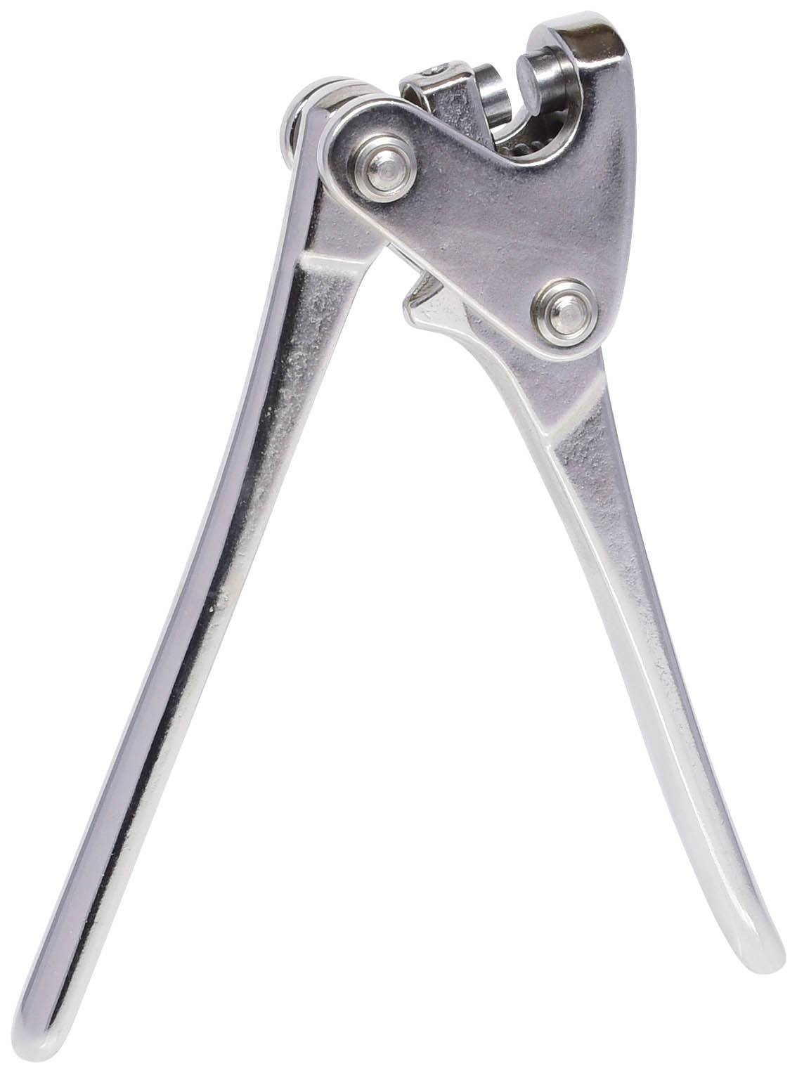 Ein silberner Nussknacker aus Metall mit Hebelgriff, aufrecht stehend.