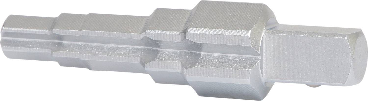 Ein silbernes, sechseckiges Metallstück mit abgetrepptem, zylindrischem Ende. Wird häufig als mechanisches Teil verwendet.