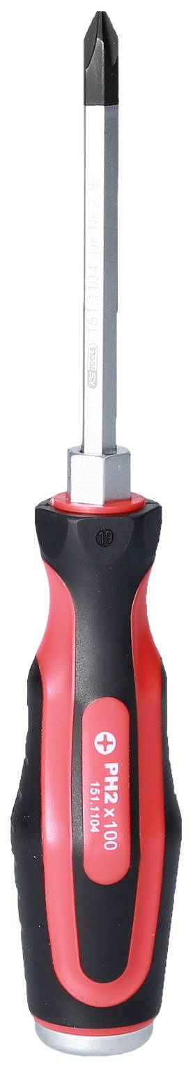 Ein Kreuzschlitzschraubendreher mit rotem und schwarzem Griff, zeigt die Spitze nach oben. Geeignet für Arbeiten mit PZ2 Schrauben.