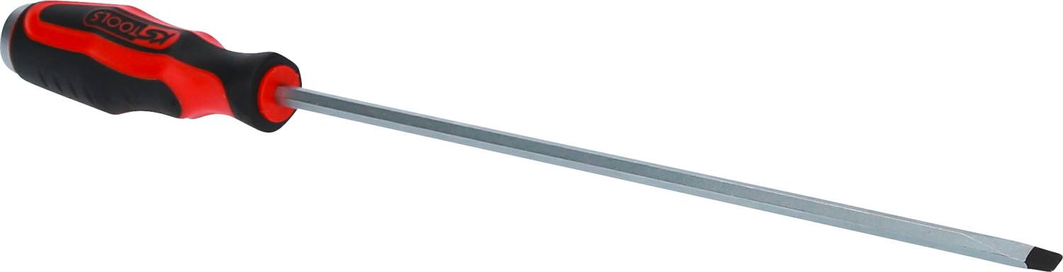 Ein langer Schraubendreher mit einem roten und schwarzen Griff. Der flache Metallstab endet in einer flachen Spitze.